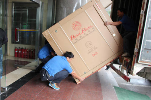 三更罗镇钢琴贵重工艺品无忧运